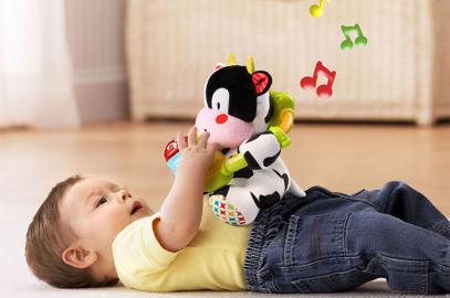 Іграшки для дитини від 6 до 9 місяців: музичні іграшки